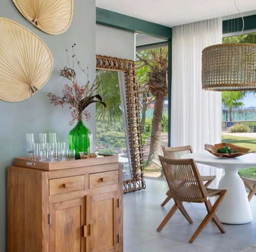 藤椅 沙發(fā) 綠植,簡(jiǎn)潔舒適的度假房設(shè)計(jì)